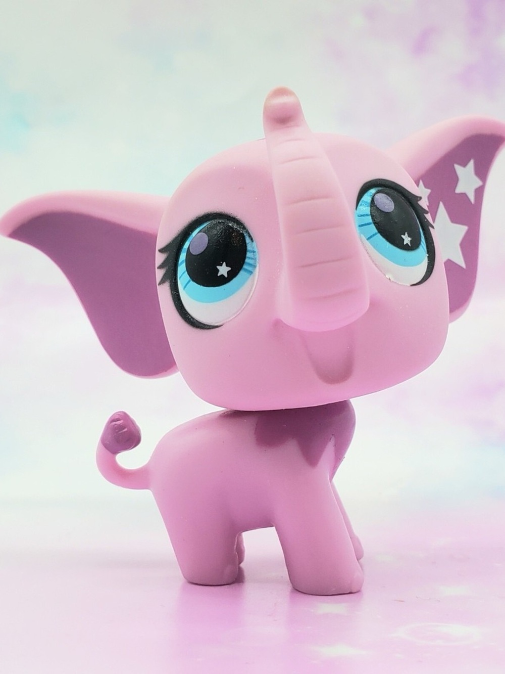 Littlest Pet Shop Authentic # 2693 Pink Purple Elephant Blue Star Eyes